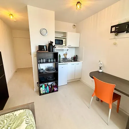 Cosy En Avec Parking Prive Διαμέρισμα Νιμ